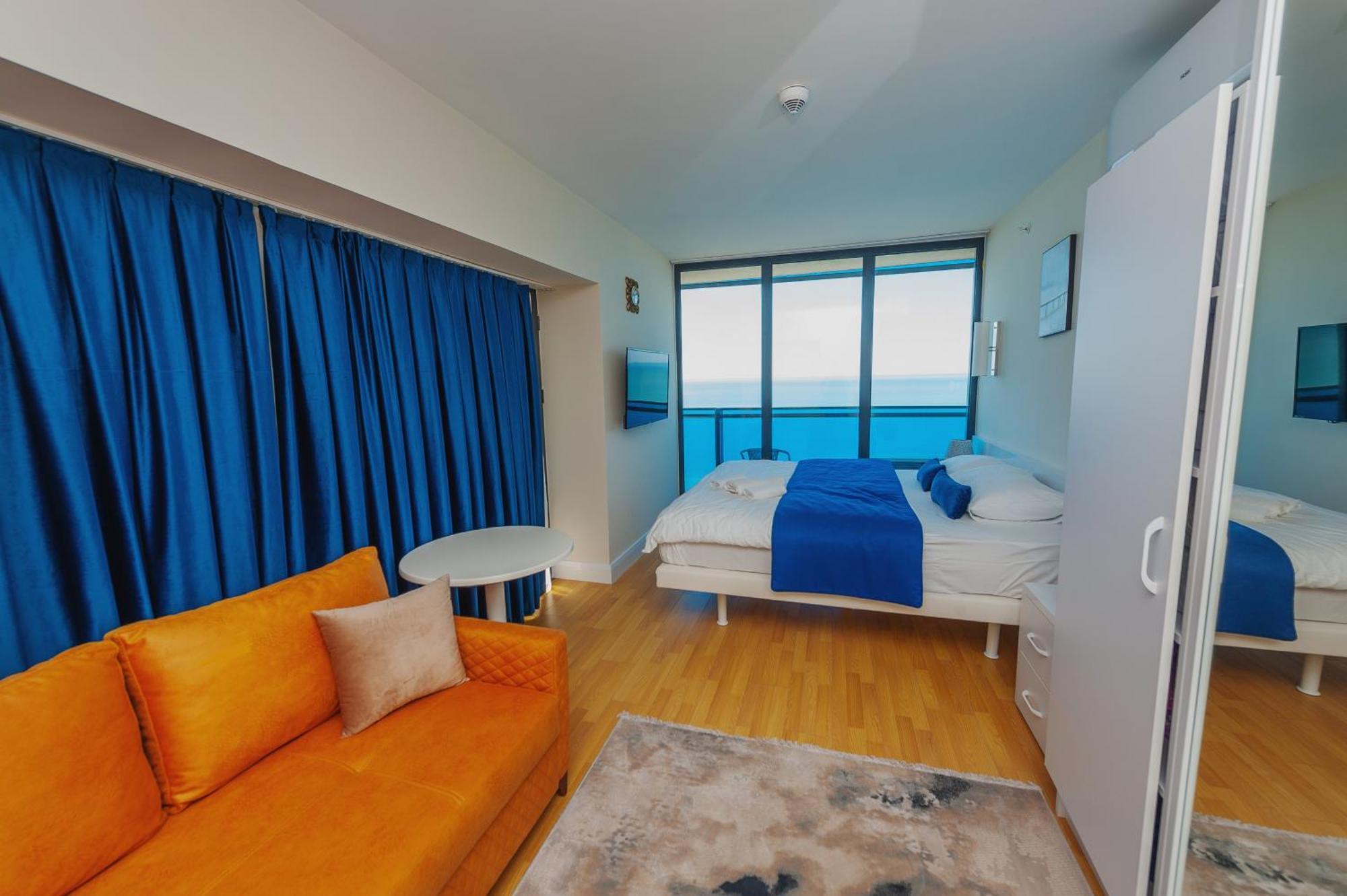 Black Sea Luxury Towers Hotel Batumi Kültér fotó