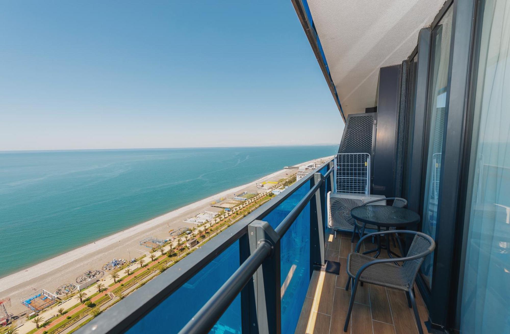 Black Sea Luxury Towers Hotel Batumi Kültér fotó