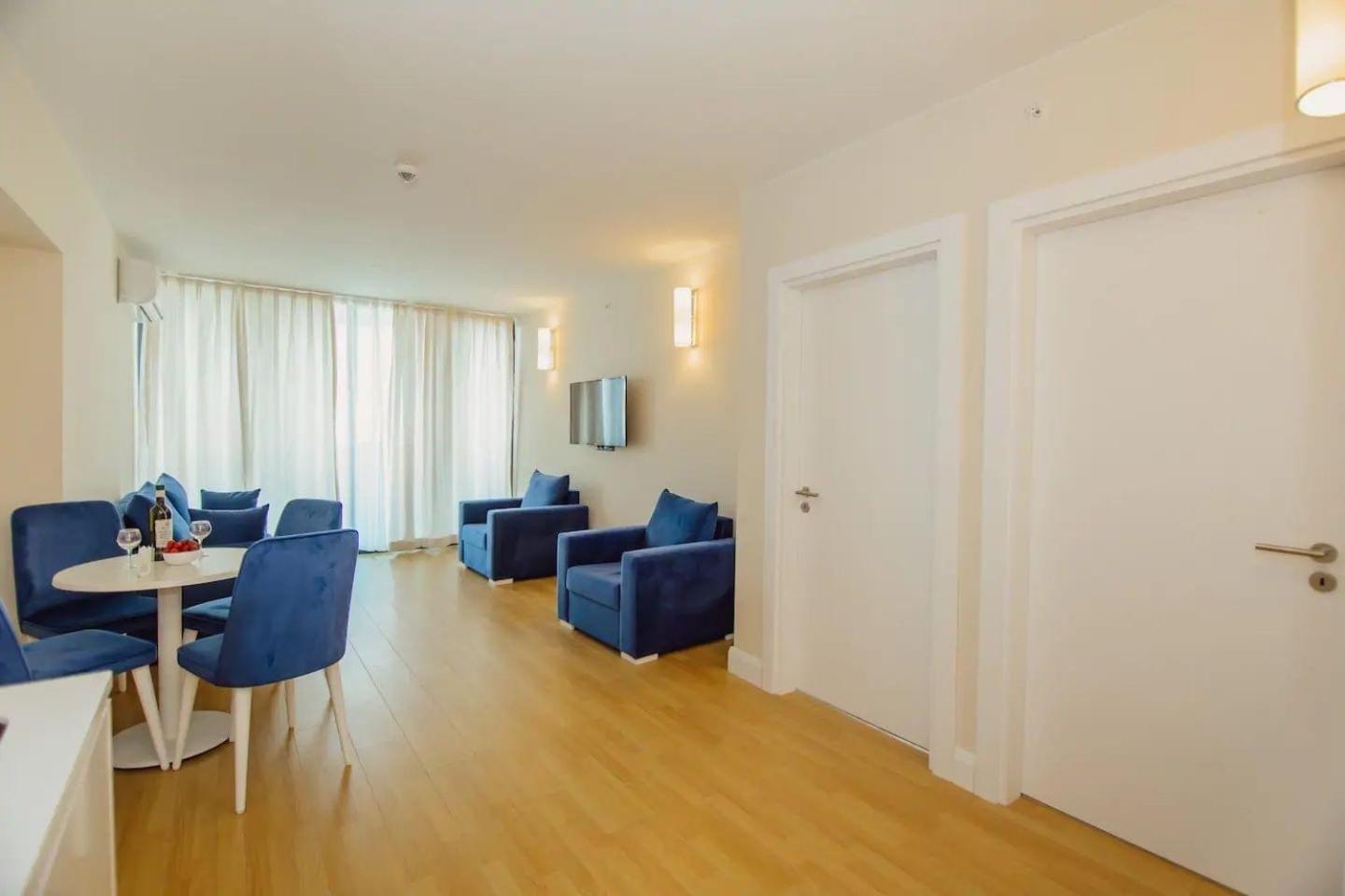 Black Sea Luxury Towers Hotel Batumi Kültér fotó